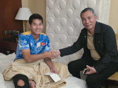 Chấn thương dây chằng, Hiểu Minh chuyển địa điểm phẫu thuật: VFF chi trả toàn bộ, bác sĩ ‘vàng’ đảm nhận