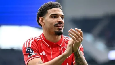 Nottingham vs Aston Villa: Cuộc Chiến Sinh Tử 20h00 12/4 - Dự Đoán Sốc Từ Chuyên Gia! 1